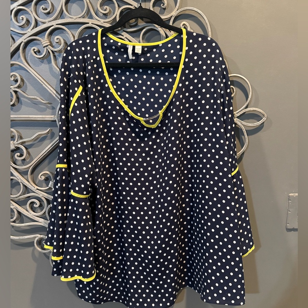 Women’s plus navy white yellow blouse top spring sz 26/28 bell sleeves